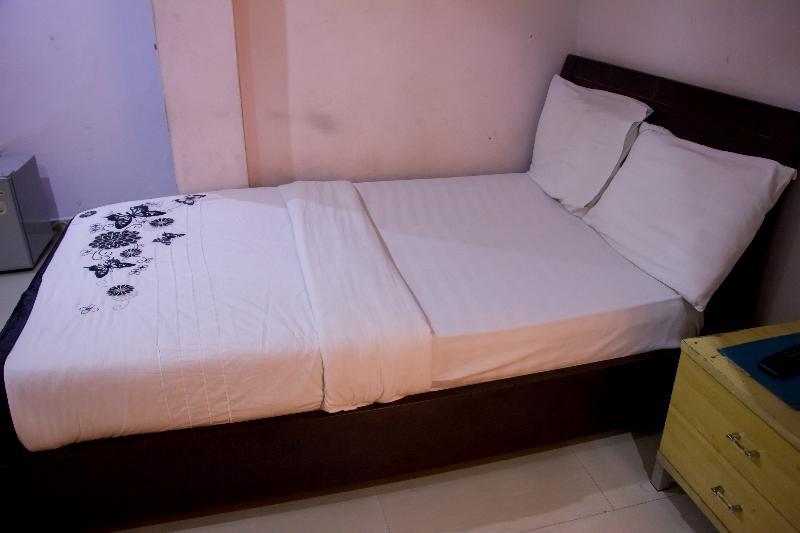איקג'ה Theodawn Hotels @ Suite 29 מראה חיצוני תמונה
